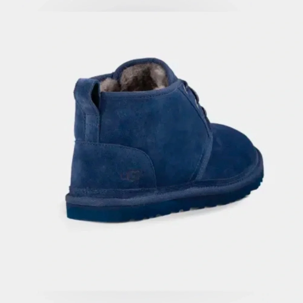 NWOB Women’s UGG Neumel Ankle Boots size 7 men’s /women 41(10 US) winter preppy